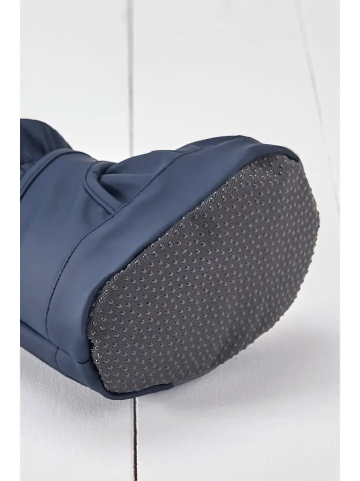 Grass & Air Pu Showerproof Bootie