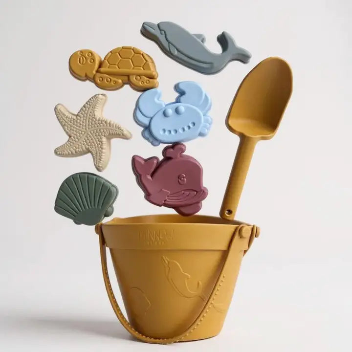 Minnow Designs Silicone Beach Bucket Set