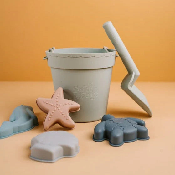 Saylor Mae Silicone Beach Bucket Toy Set