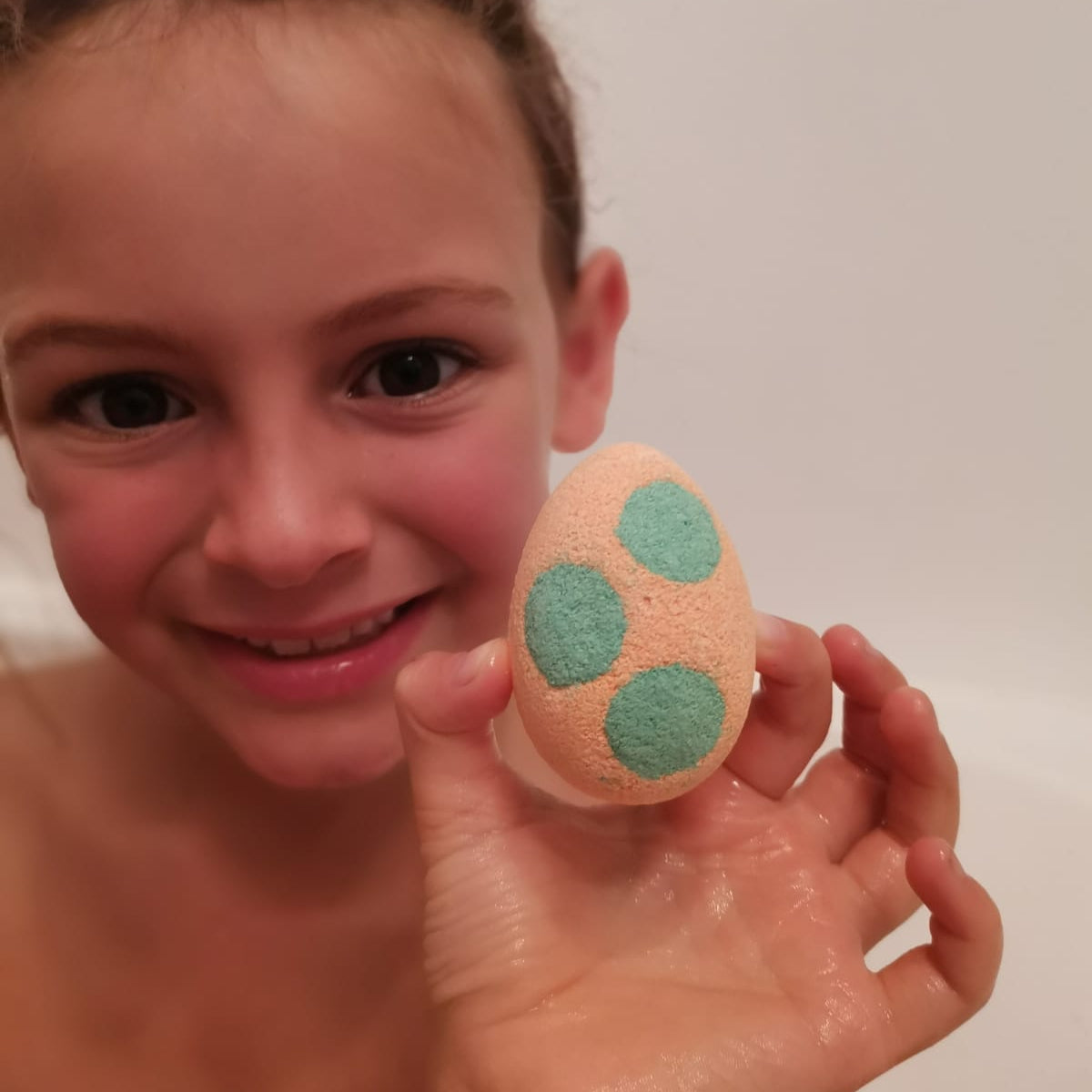 Bath Buddies Egg Bath Bomb Sprudels® | Single