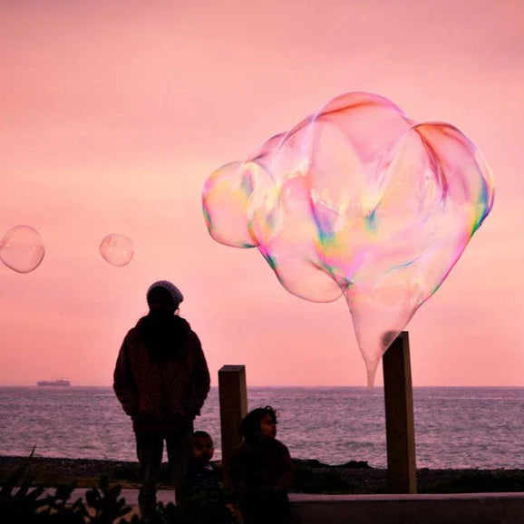 Tinka Pour ‘n Play Giant Bubble Kit