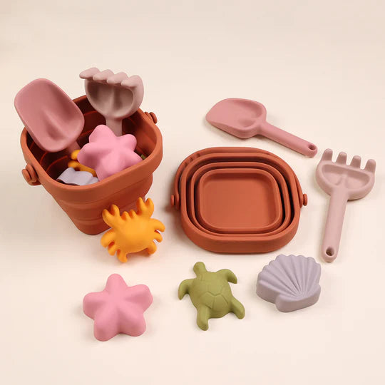Te Rā  Foldable Beach Bucket Toy Set
