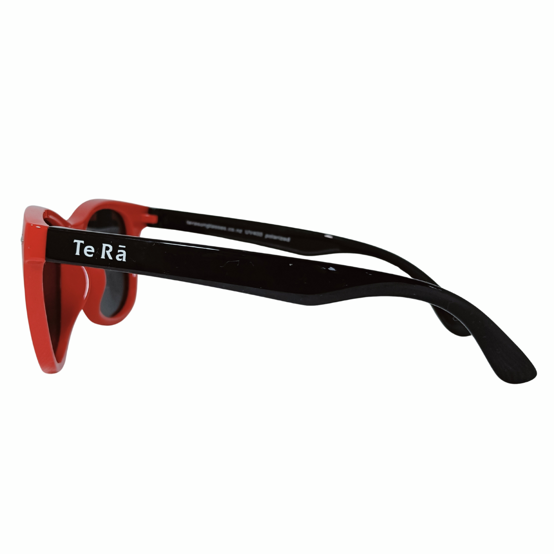 Te Rā Sunglasses Wai Classic 5 years +